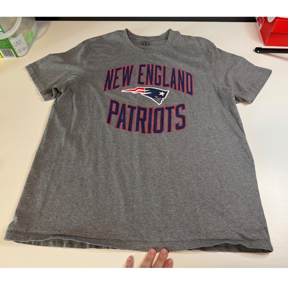 New England Patriots OTS Mens XL Gray Graphic T-Shirt NFL Football Cotton Tee